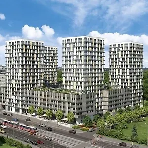 Garden Tower - 8 Min Do Centra, Garaz Apartament